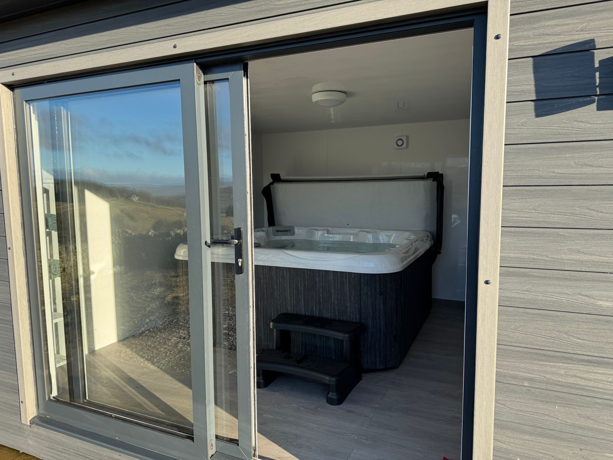Hot Tub Cabin